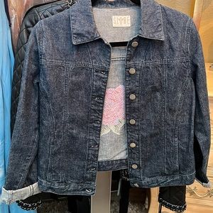 Globe line brand jean jacket. Size 38